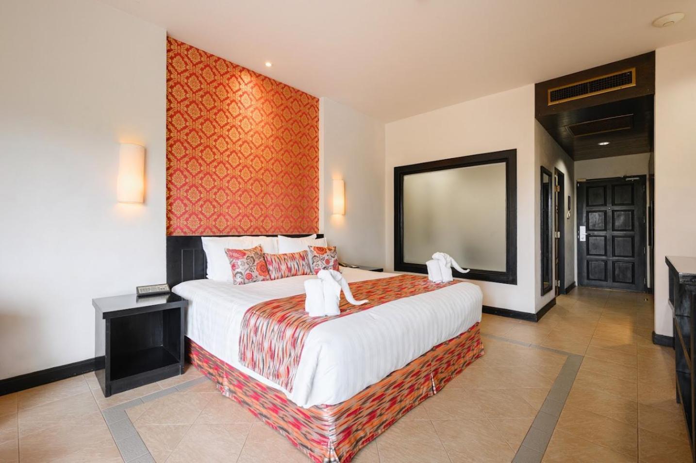 Horizon Karon Beach Resort & Spa Exterior foto