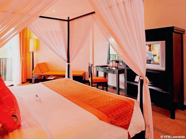 Horizon Karon Beach Resort & Spa Exterior foto